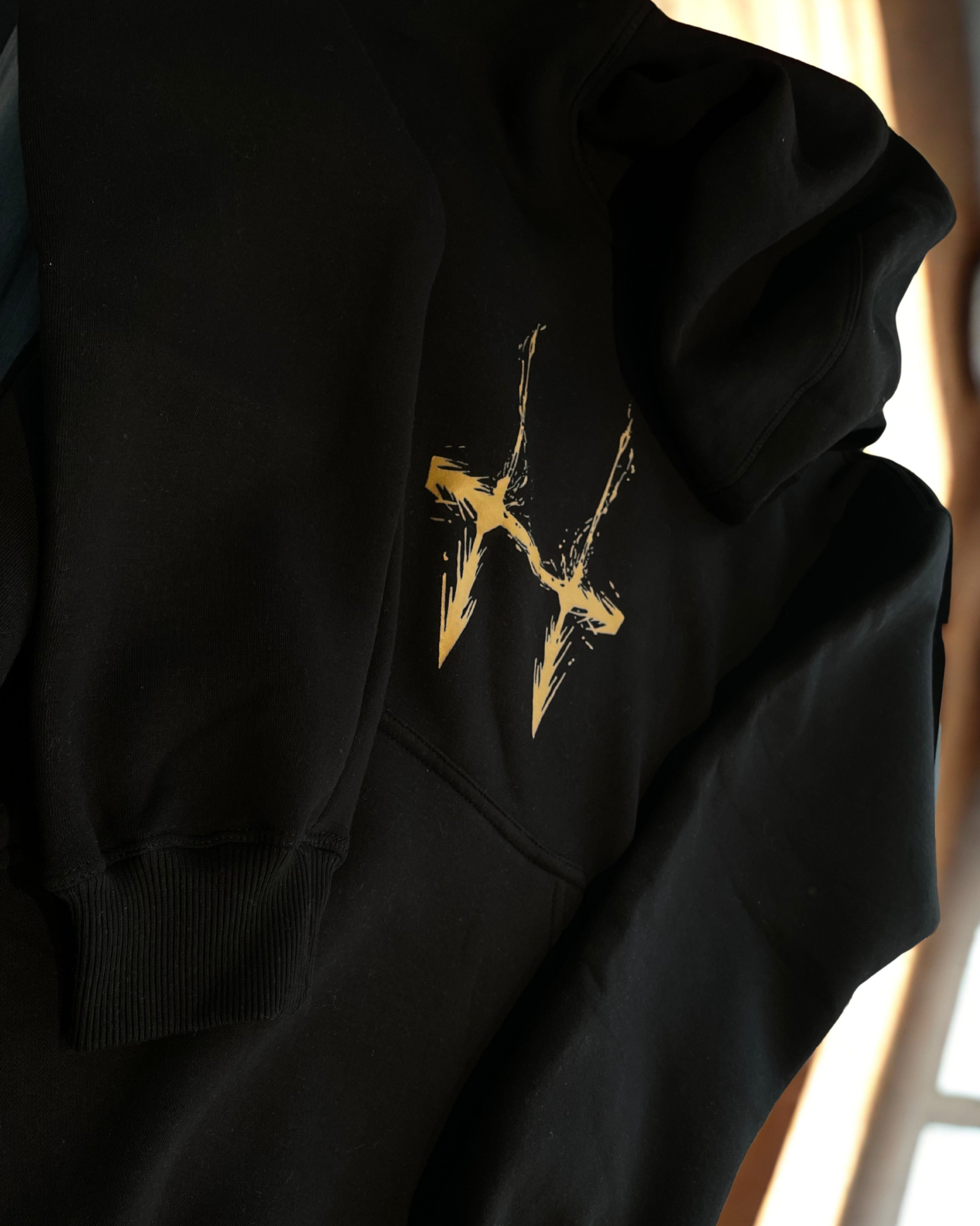 THE BLOODLINE Hoodie - Born from blood, Built for the streets